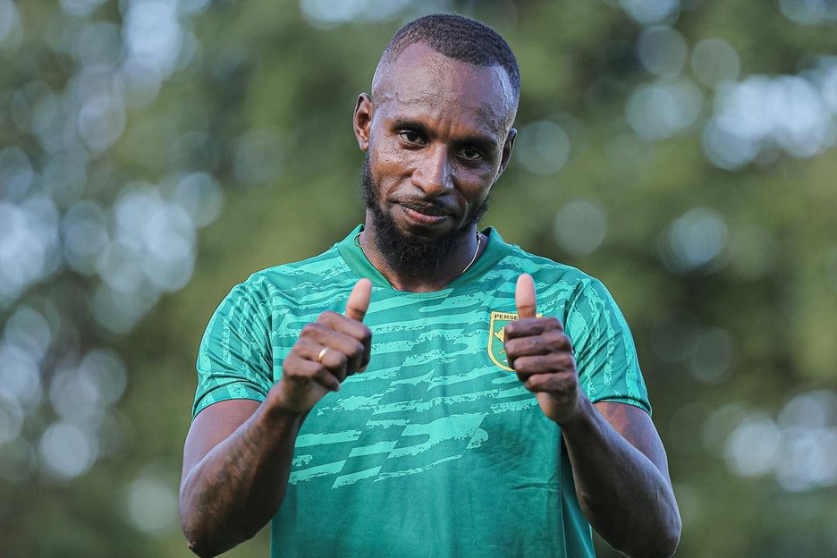 Persebaya (Instagram @officialpersebaya) 01