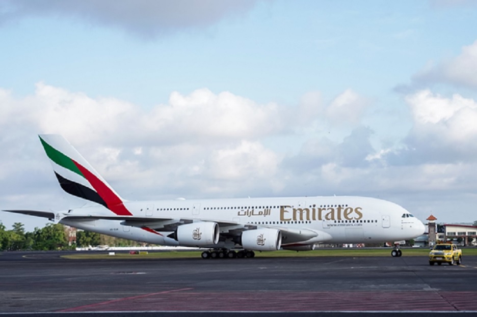 Emirates 002