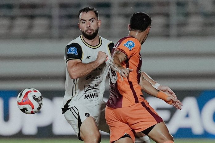 Persija (Instagram @persija) 04