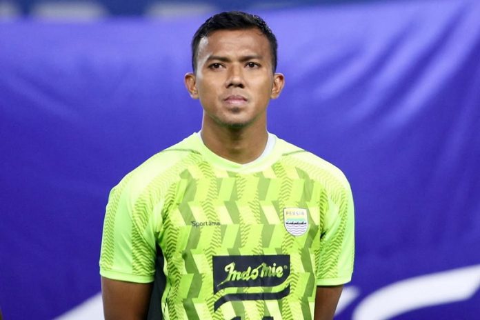 Teja Paku Alam (Instagram @tejapakualaam) 01